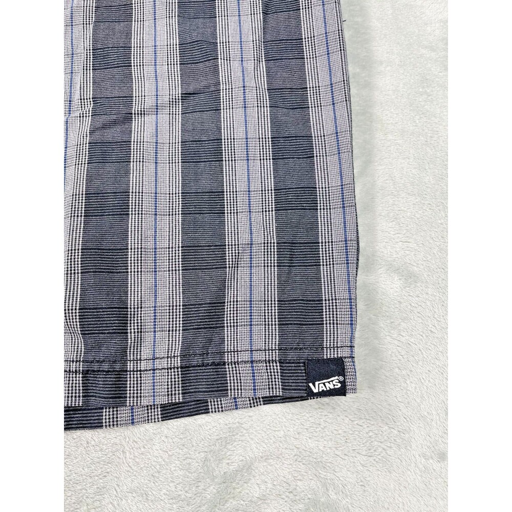 Vans Mens Plaid Casual Shorts Gray Black Skate Chino Size 32 - Picture 2 of 8